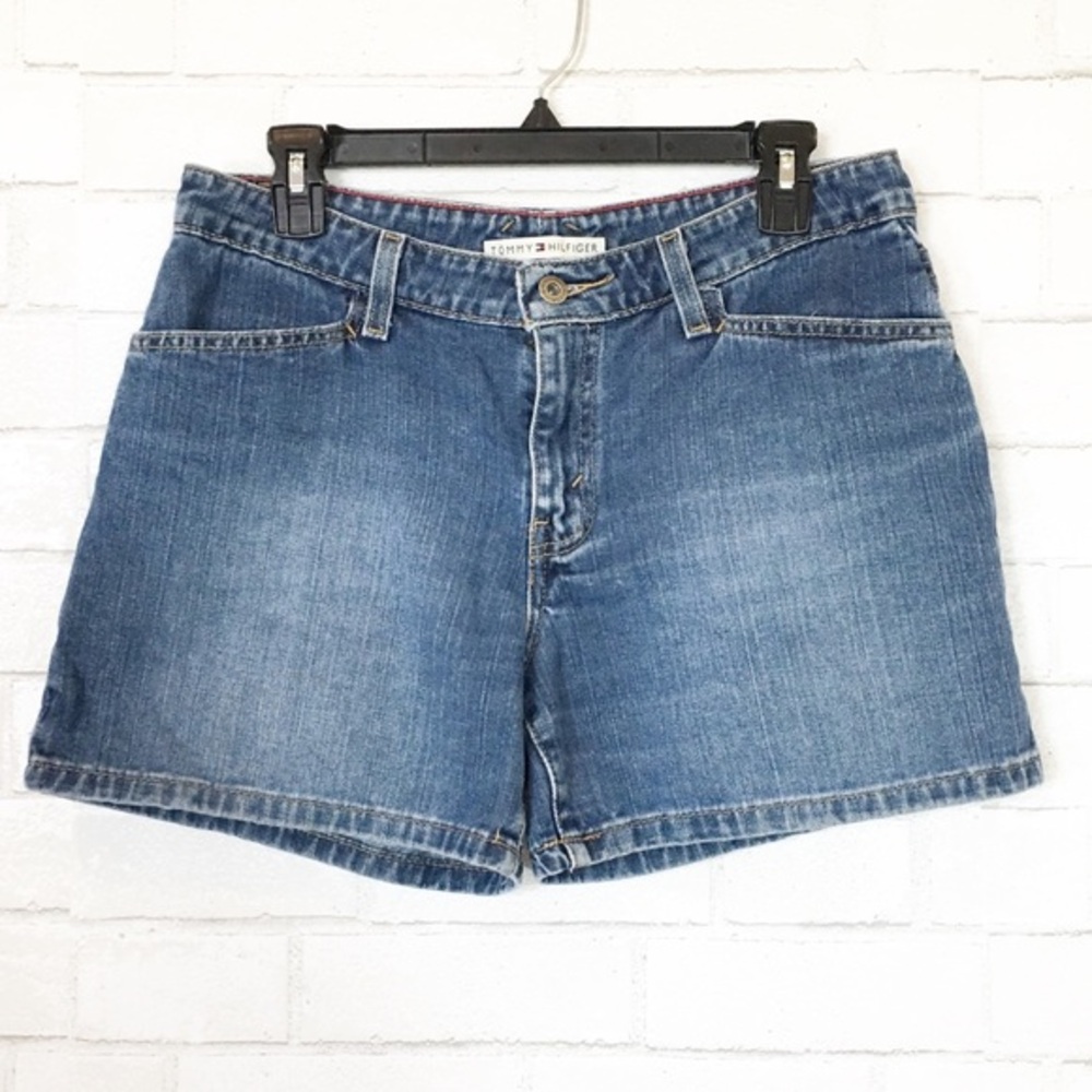 Vintage Tommy Hilfiger Medium Blue High Waist Mom Jean Shorts